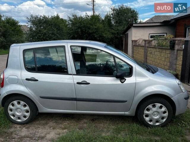 Сірий Рено Модус, об'ємом двигуна 1.2 л та пробігом 218 тис. км за 4100 $, фото 7 на Automoto.ua