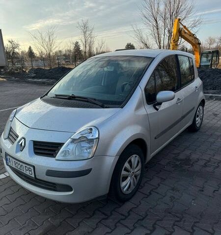 Серый Рено Модус, объемом двигателя 1.2 л и пробегом 210 тыс. км за 4199 $, фото 3 на Automoto.ua