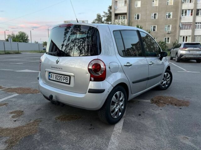 Сірий Рено Модус, об'ємом двигуна 1.1 л та пробігом 210 тис. км за 3699 $, фото 4 на Automoto.ua