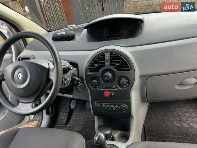 Сірий Рено Модус, об'ємом двигуна 1.2 л та пробігом 218 тис. км за 3700 $, фото 4 на Automoto.ua