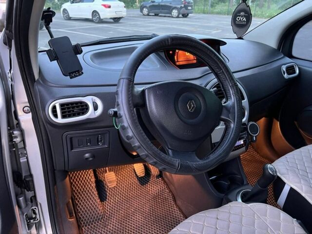 Сірий Рено Модус, об'ємом двигуна 1.1 л та пробігом 210 тис. км за 3699 $, фото 10 на Automoto.ua