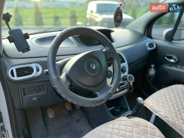 Серый Рено Модус, объемом двигателя 1.2 л и пробегом 210 тыс. км за 3850 $, фото 16 на Automoto.ua