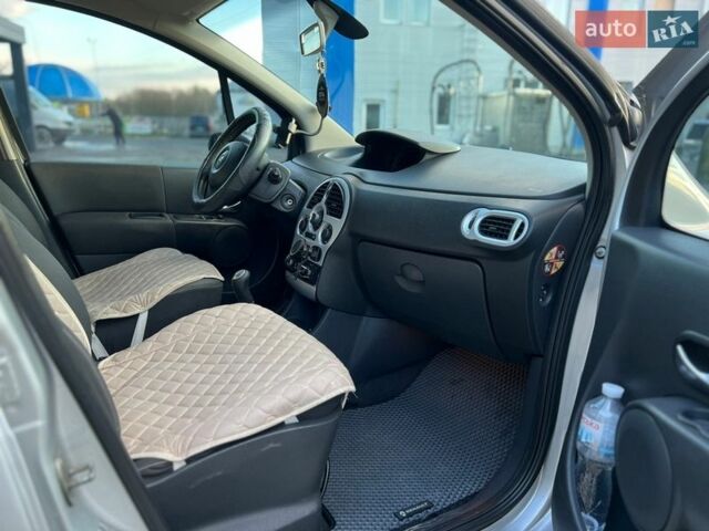 Серый Рено Модус, объемом двигателя 1.2 л и пробегом 210 тыс. км за 3850 $, фото 27 на Automoto.ua