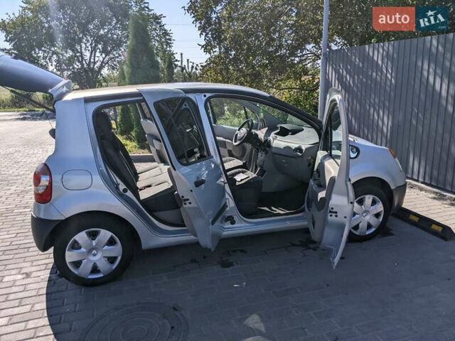 Серый Рено Модус, объемом двигателя 1.1 л и пробегом 170 тыс. км за 3800 $, фото 4 на Automoto.ua