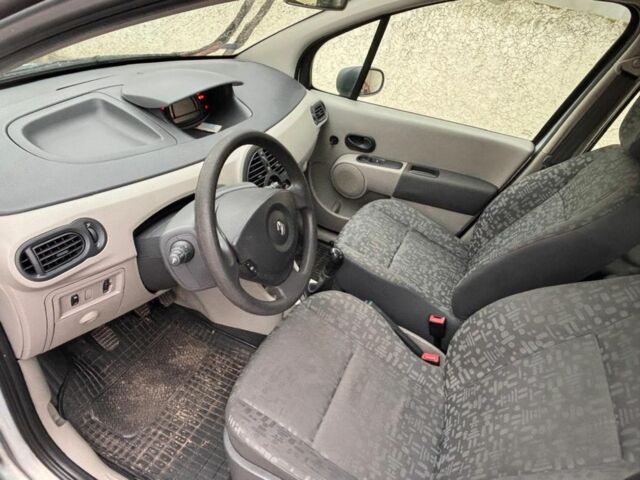 Сірий Рено Модус, об'ємом двигуна 1.5 л та пробігом 130 тис. км за 2300 $, фото 8 на Automoto.ua