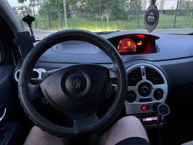 Сірий Рено Модус, об'ємом двигуна 1.1 л та пробігом 210 тис. км за 3699 $, фото 12 на Automoto.ua