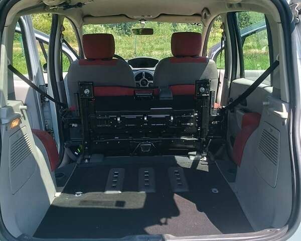 Сірий Рено Модус, об'ємом двигуна 1.5 л та пробігом 219 тис. км за 4200 $, фото 8 на Automoto.ua