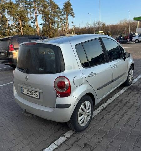 Серый Рено Модус, объемом двигателя 1.2 л и пробегом 210 тыс. км за 4199 $, фото 5 на Automoto.ua