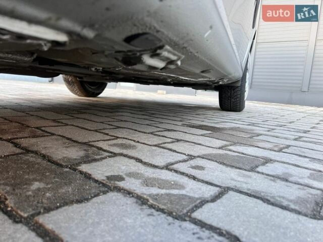 Серый Рено Модус, объемом двигателя 1.2 л и пробегом 210 тыс. км за 3850 $, фото 36 на Automoto.ua