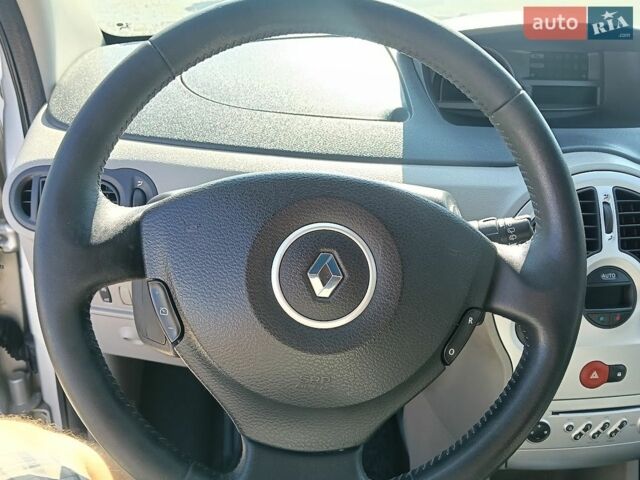 Сірий Рено Модус, об'ємом двигуна 1.39 л та пробігом 123 тис. км за 4950 $, фото 15 на Automoto.ua