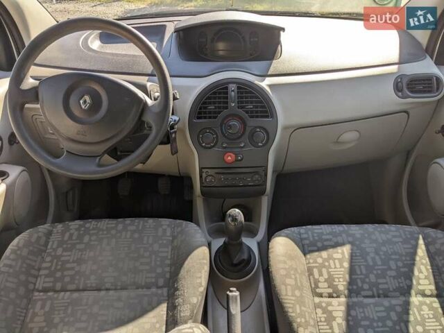 Серый Рено Модус, объемом двигателя 1.1 л и пробегом 170 тыс. км за 3800 $, фото 14 на Automoto.ua