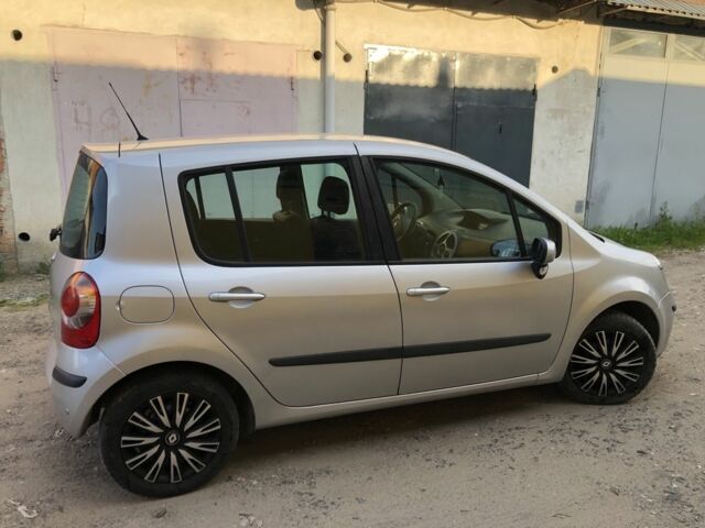 Сірий Рено Модус, об'ємом двигуна 1.4 л та пробігом 196 тис. км за 4300 $, фото 5 на Automoto.ua