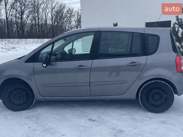 Сірий Рено Модус, об'ємом двигуна 1.6 л та пробігом 240 тис. км за 4650 $, фото 14 на Automoto.ua