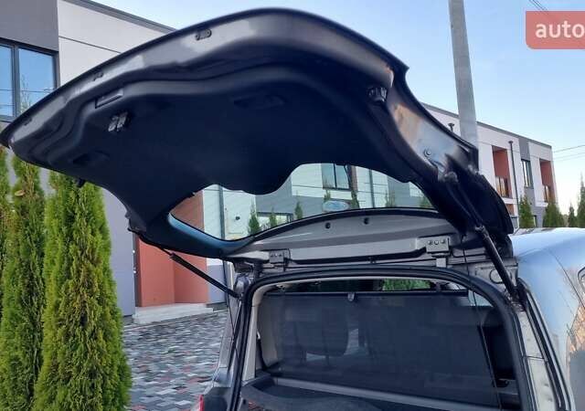 Серый Рено Модус, объемом двигателя 1.1 л и пробегом 212 тыс. км за 3499 $, фото 15 на Automoto.ua