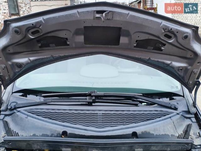 Серый Рено Модус, объемом двигателя 1.6 л и пробегом 189 тыс. км за 6500 $, фото 6 на Automoto.ua