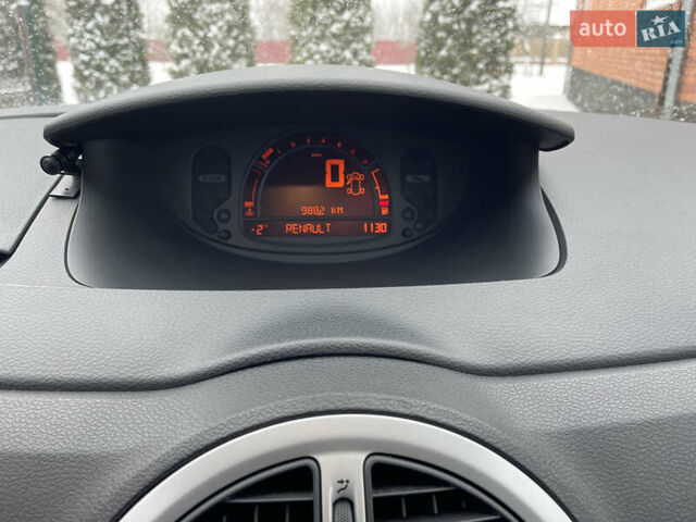 Сірий Рено Модус, об'ємом двигуна 1.6 л та пробігом 240 тис. км за 4600 $, фото 29 на Automoto.ua