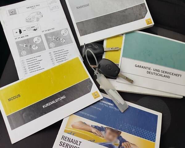 Сірий Рено Модус, об'ємом двигуна 1.25 л та пробігом 249 тис. км за 4100 $, фото 2 на Automoto.ua