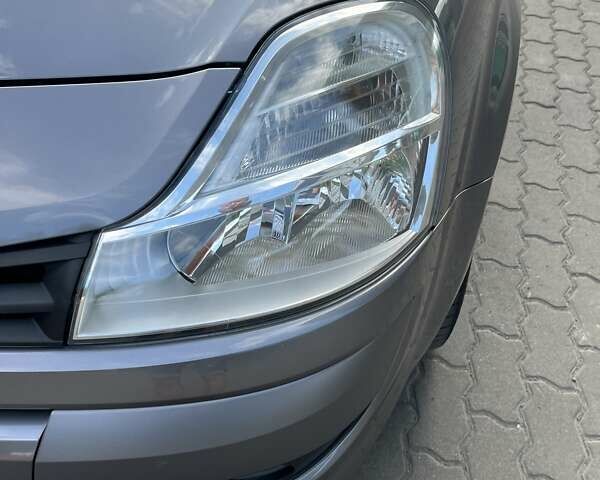Серый Рено Модус, объемом двигателя 1.6 л и пробегом 142 тыс. км за 5800 $, фото 72 на Automoto.ua