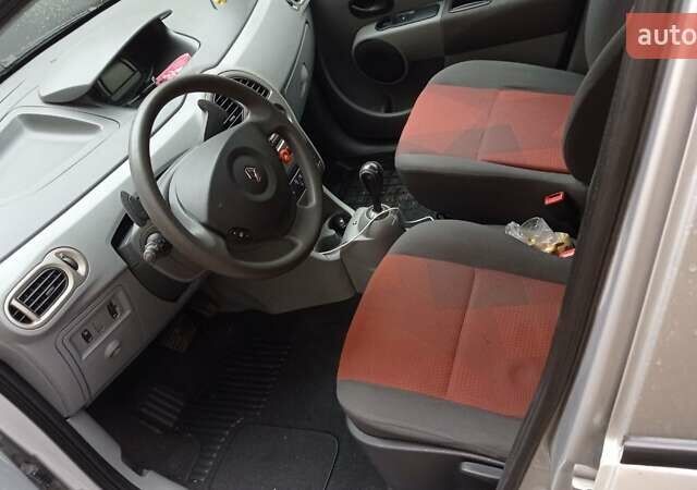 Сірий Рено Модус, об'ємом двигуна 1.15 л та пробігом 79 тис. км за 5500 $, фото 13 на Automoto.ua