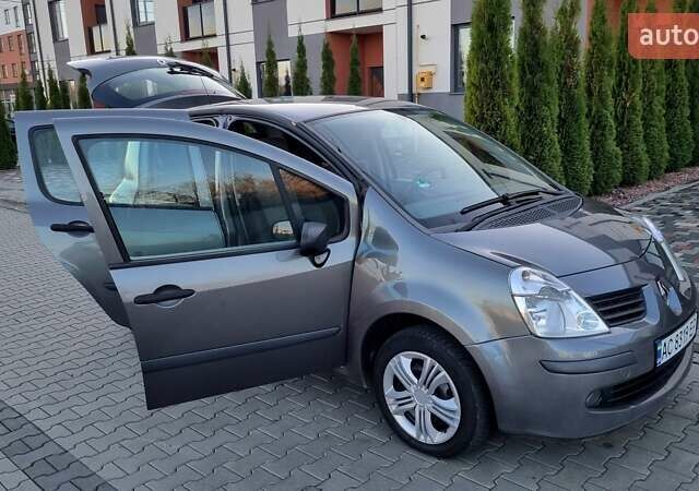Серый Рено Модус, объемом двигателя 1.2 л и пробегом 212 тыс. км за 3550 $, фото 18 на Automoto.ua