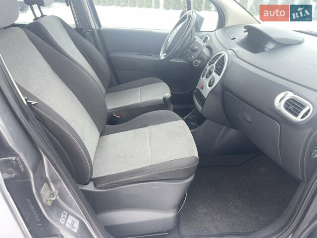 Сірий Рено Модус, об'ємом двигуна 1.6 л та пробігом 240 тис. км за 4650 $, фото 44 на Automoto.ua