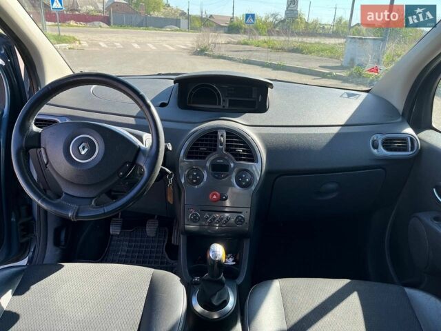 Сірий Рено Модус, об'ємом двигуна 1.6 л та пробігом 189 тис. км за 4000 $, фото 6 на Automoto.ua