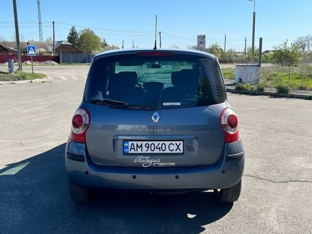 Сірий Рено Модус, об'ємом двигуна 1.6 л та пробігом 189 тис. км за 4000 $, фото 7 на Automoto.ua