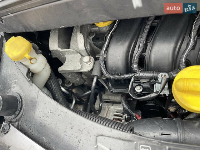 Сірий Рено Модус, об'ємом двигуна 1.6 л та пробігом 240 тис. км за 4600 $, фото 35 на Automoto.ua
