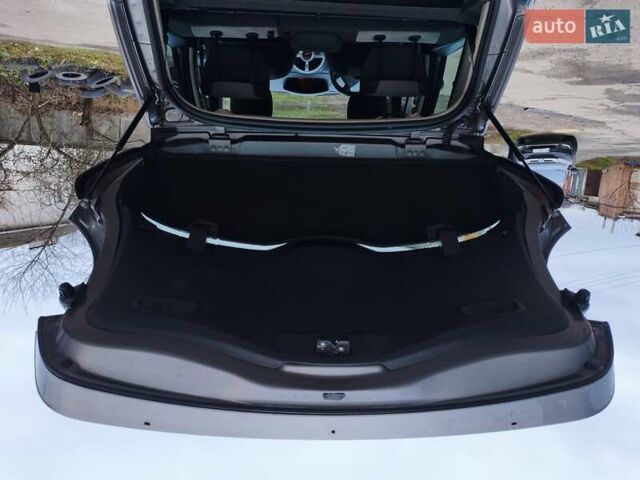 Серый Рено Модус, объемом двигателя 1.6 л и пробегом 189 тыс. км за 6500 $, фото 4 на Automoto.ua