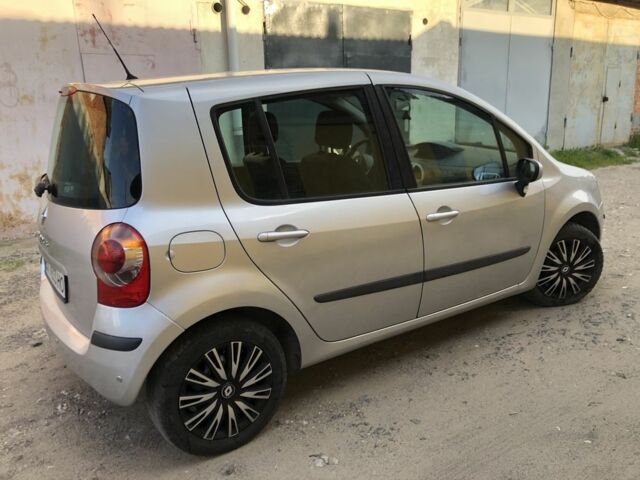 Сірий Рено Модус, об'ємом двигуна 1.4 л та пробігом 196 тис. км за 4300 $, фото 1 на Automoto.ua
