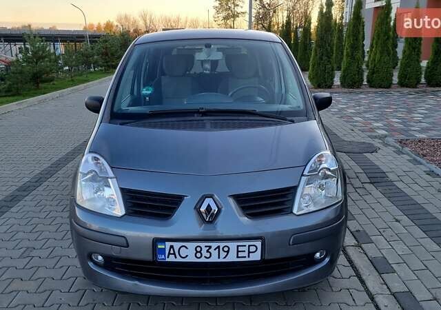 Серый Рено Модус, объемом двигателя 1.2 л и пробегом 212 тыс. км за 3550 $, фото 1 на Automoto.ua