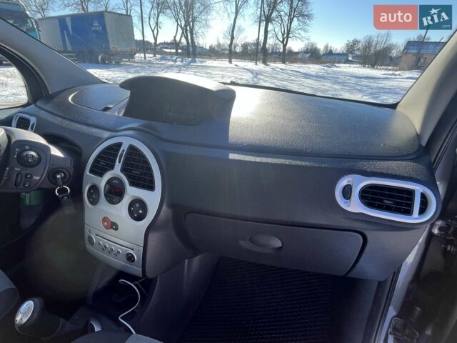 Сірий Рено Модус, об'ємом двигуна 1.6 л та пробігом 157 тис. км за 5500 $, фото 19 на Automoto.ua