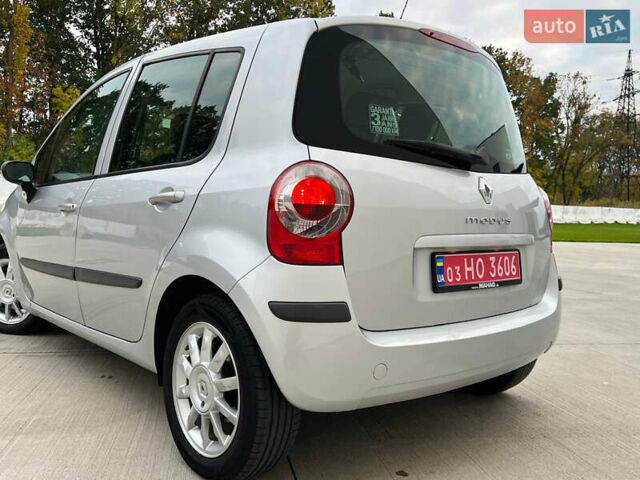 Сірий Рено Модус, об'ємом двигуна 1.6 л та пробігом 130 тис. км за 6300 $, фото 24 на Automoto.ua
