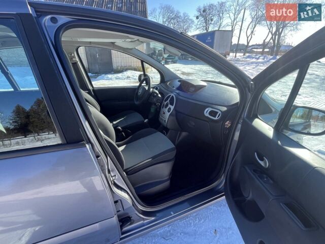 Сірий Рено Модус, об'ємом двигуна 1.6 л та пробігом 157 тис. км за 5500 $, фото 21 на Automoto.ua