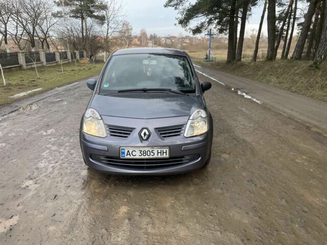 Серый Рено Модус, объемом двигателя 1.1 л и пробегом 250 тыс. км за 4500 $, фото 1 на Automoto.ua