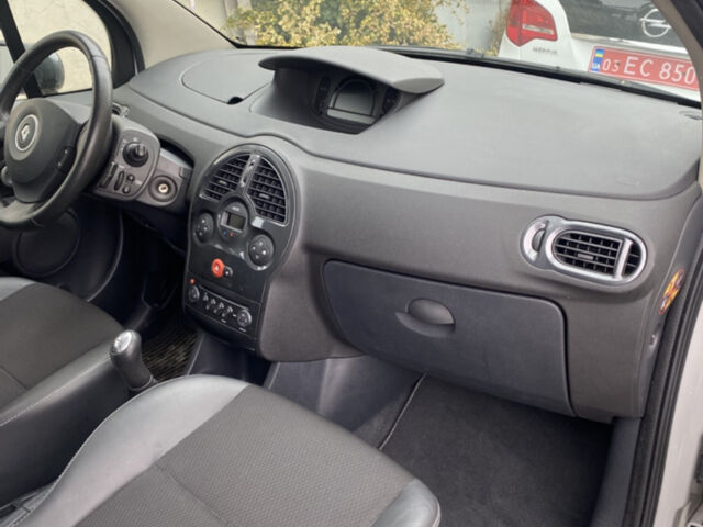 Сірий Рено Модус, об'ємом двигуна 1.2 л та пробігом 102 тис. км за 4800 $, фото 5 на Automoto.ua