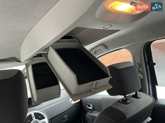 Сірий Рено Модус, об'ємом двигуна 1.6 л та пробігом 240 тис. км за 4650 $, фото 24 на Automoto.ua
