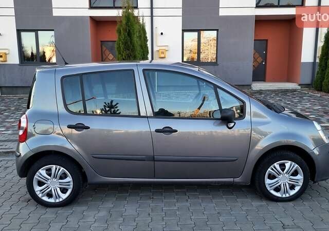 Серый Рено Модус, объемом двигателя 1.2 л и пробегом 212 тыс. км за 3550 $, фото 8 на Automoto.ua