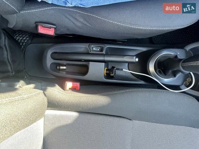 Сірий Рено Модус, об'ємом двигуна 1.6 л та пробігом 157 тис. км за 5500 $, фото 7 на Automoto.ua