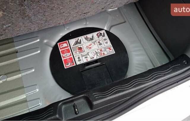 Сірий Рено Модус, об'ємом двигуна 1.15 л та пробігом 79 тис. км за 5500 $, фото 19 на Automoto.ua