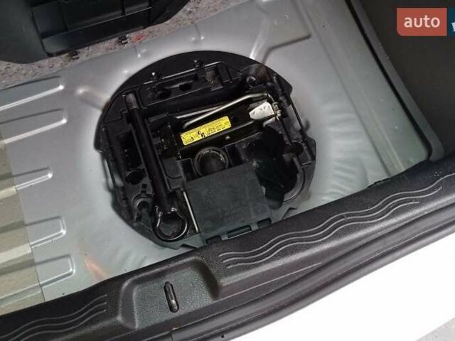 Сірий Рено Модус, об'ємом двигуна 1.15 л та пробігом 79 тис. км за 5500 $, фото 20 на Automoto.ua