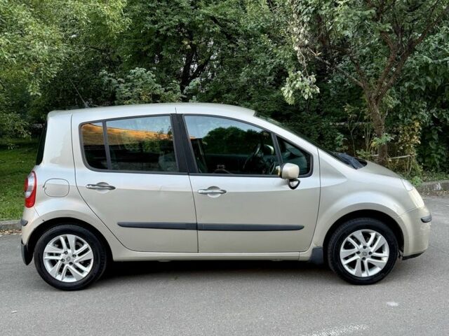 Сірий Рено Модус, об'ємом двигуна 1.6 л та пробігом 235 тис. км за 4300 $, фото 1 на Automoto.ua