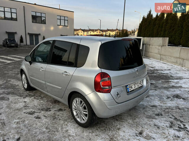 Серый Рено Модус, объемом двигателя 1.15 л и пробегом 205 тыс. км за 4350 $, фото 3 на Automoto.ua