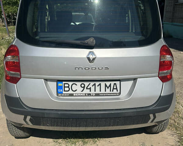 Сірий Рено Модус, об'ємом двигуна 1.15 л та пробігом 227 тис. км за 4500 $, фото 2 на Automoto.ua