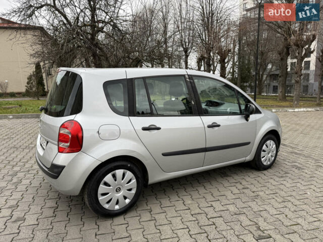 Серый Рено Модус, объемом двигателя 1.2 л и пробегом 228 тыс. км за 4150 $, фото 10 на Automoto.ua