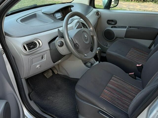 Сірий Рено Модус, об'ємом двигуна 1.6 л та пробігом 202 тис. км за 3900 $, фото 12 на Automoto.ua