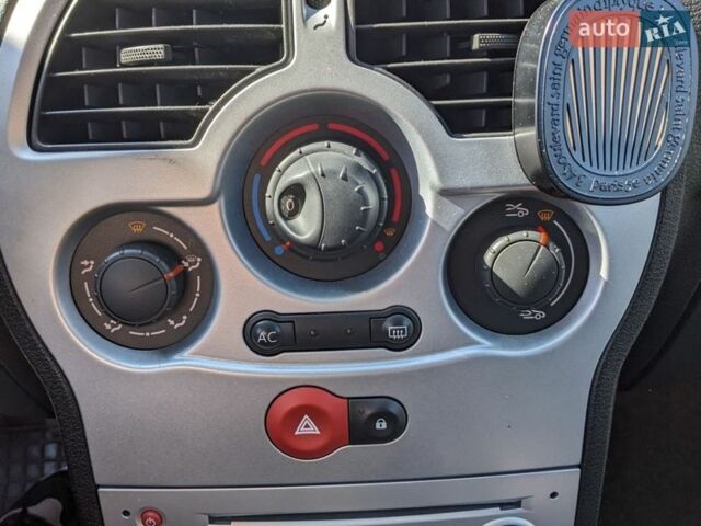 Сірий Рено Модус, об'ємом двигуна 1.2 л та пробігом 201 тис. км за 5200 $, фото 36 на Automoto.ua