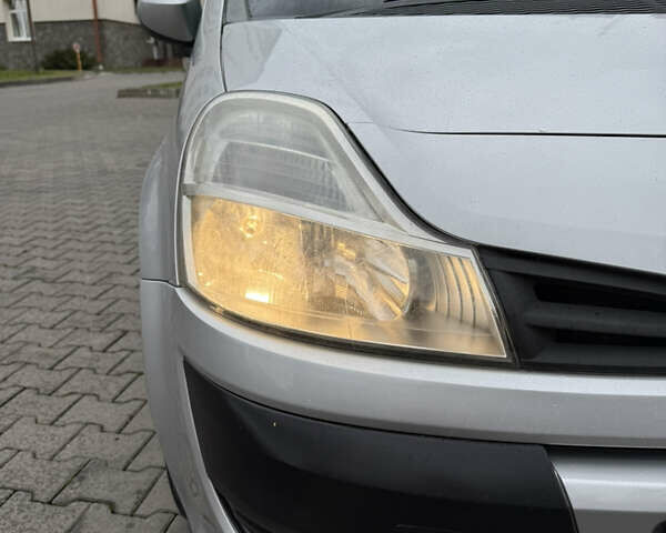 Сірий Рено Модус, об'ємом двигуна 1.2 л та пробігом 219 тис. км за 4600 $, фото 16 на Automoto.ua