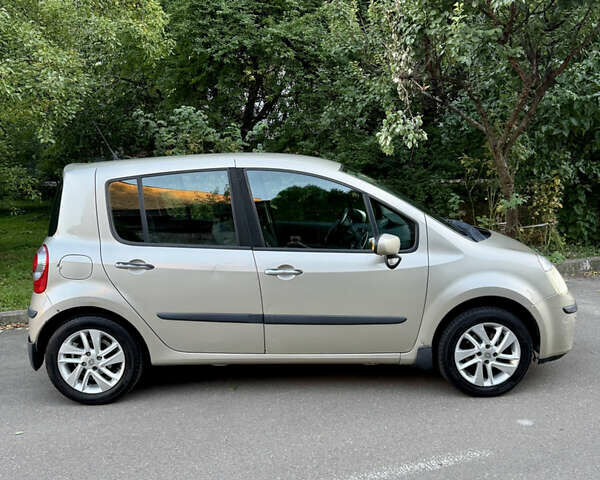 Сірий Рено Модус, об'ємом двигуна 1.6 л та пробігом 235 тис. км за 4300 $, фото 15 на Automoto.ua