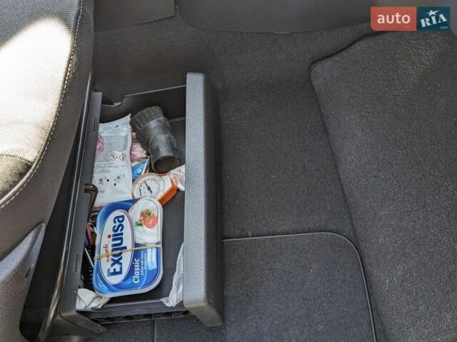 Сірий Рено Модус, об'ємом двигуна 1.2 л та пробігом 201 тис. км за 5200 $, фото 26 на Automoto.ua
